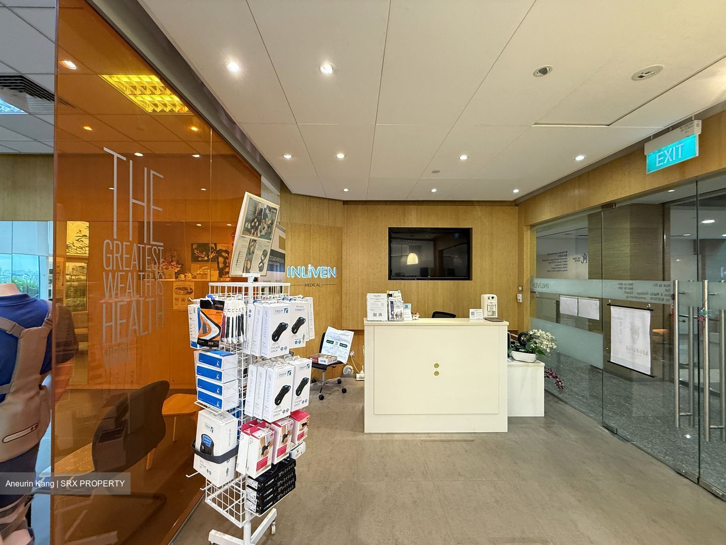 SQUARE 2 (D11), Office #490672981